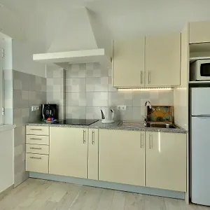 https://apartamentos-tucha.hotelaalgarve.com